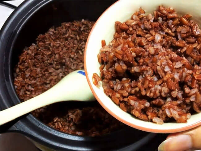Cách làm gạo lứt rang rong biển muối mè bổ dưỡng