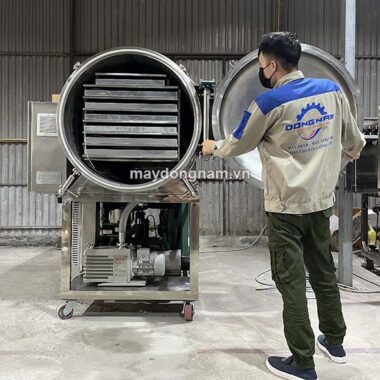 Máy sấy thăng hoa đông trùng hạ thảo