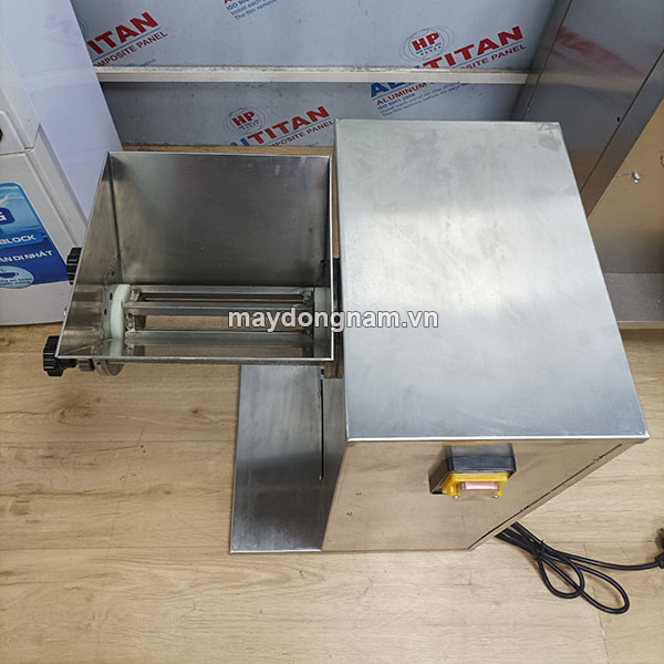Máy tạo hạt cốm YK-60